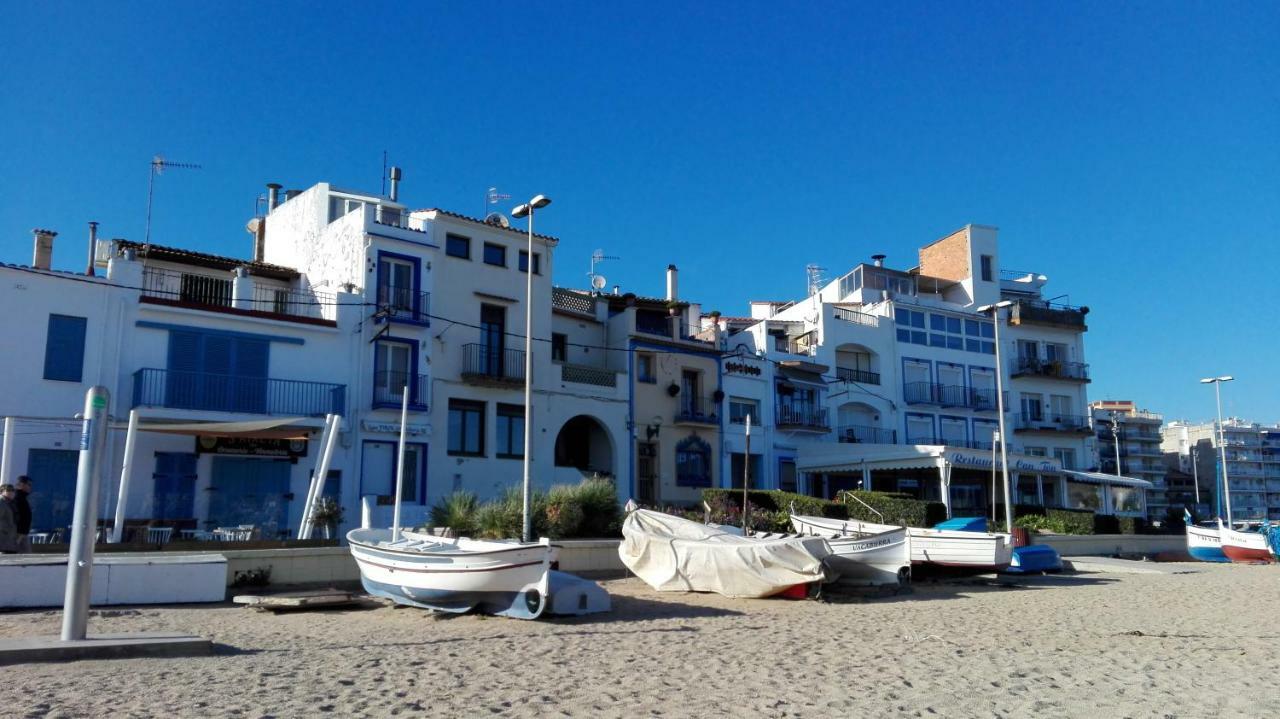 Puerto Costa Brava Apartments 布拉内斯 外观 照片