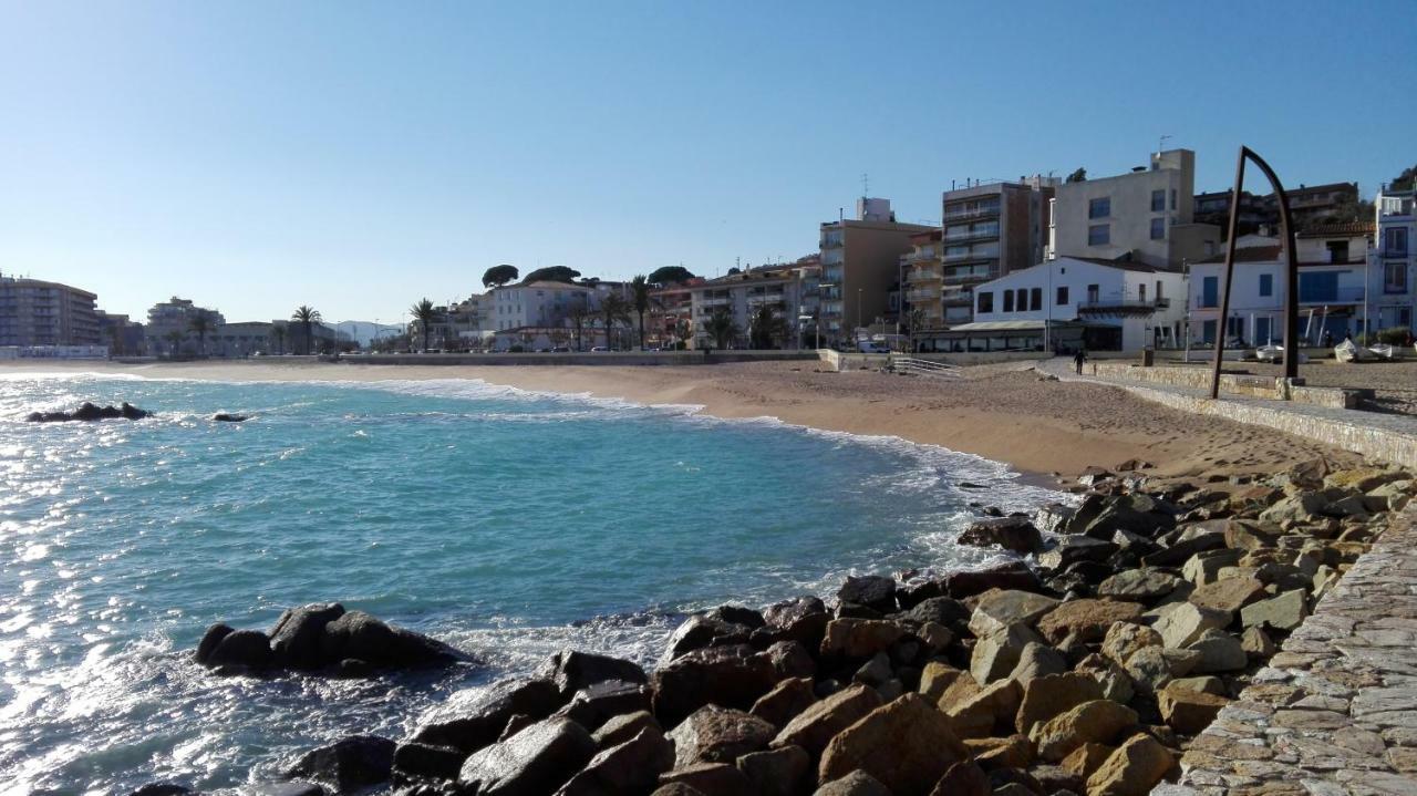 Puerto Costa Brava Apartments 布拉内斯 外观 照片
